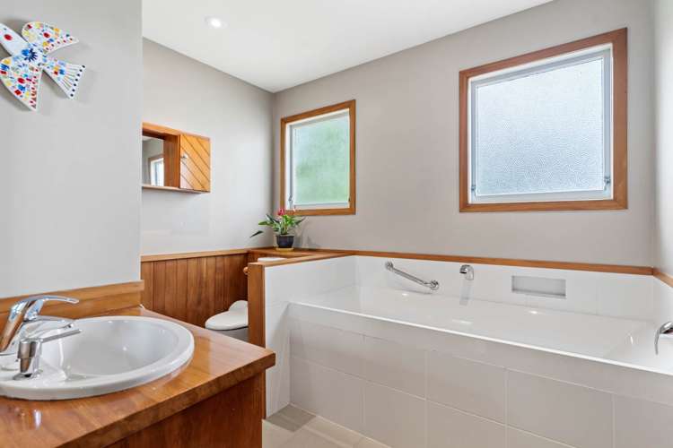 62a Comins Crescent Mission Bay_13