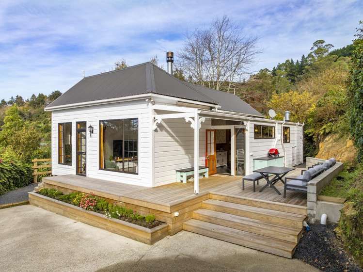 16, 18 and 20 Coombe Hay Terrace_4