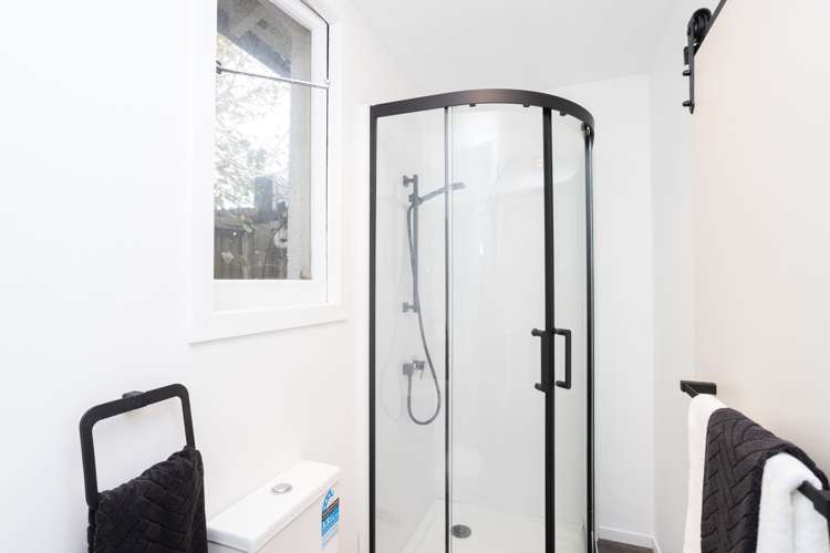 6 Leith Street Windsor_21