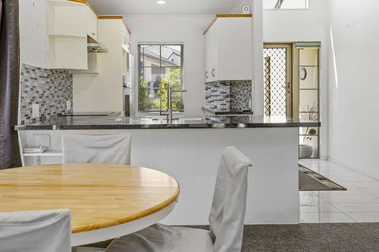 28 Lakeridge Close Rangatira Park_8