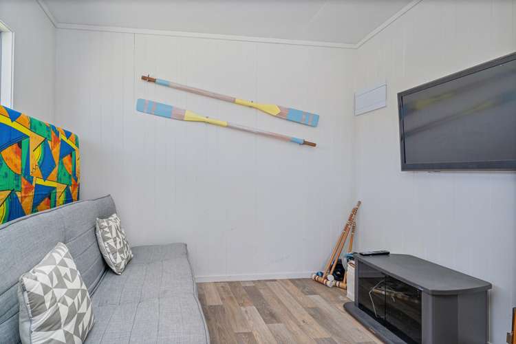 113 Sands Crescent Matarangi_17