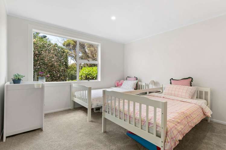 1402 Glenbrook Road Glenbrook_23