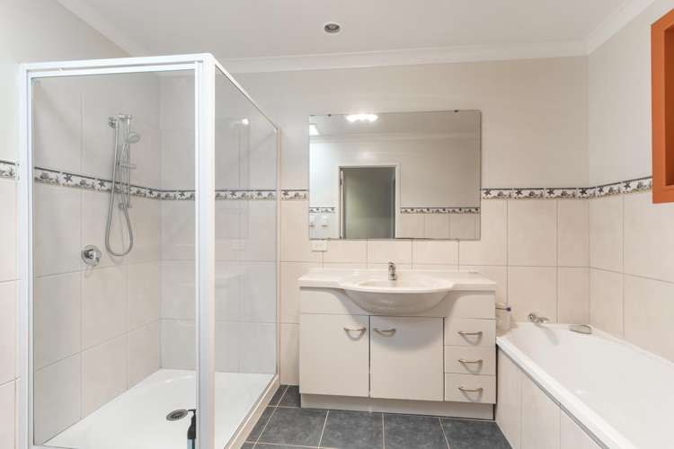 17 Mull Place Wattle Downs_18