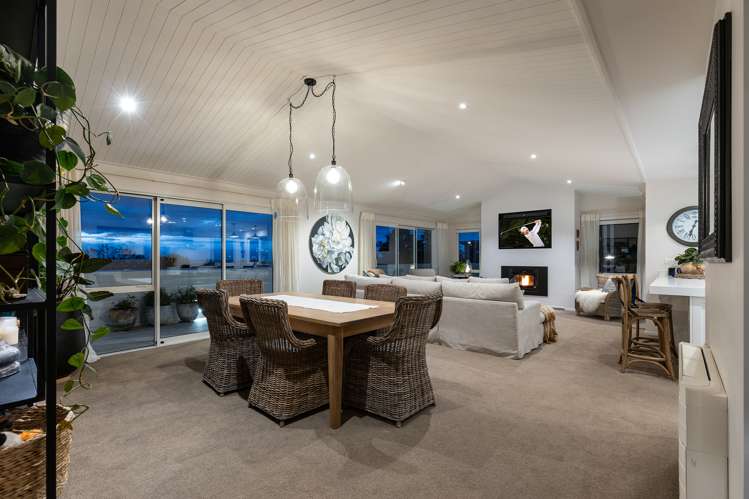 24 Hillplough Heights Richmond_6