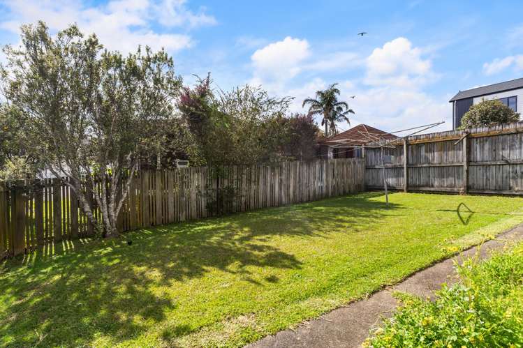1/32 Ballater Place Highland Park_12