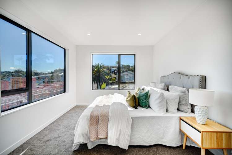 1/4 Powrie Street Glenfield_15