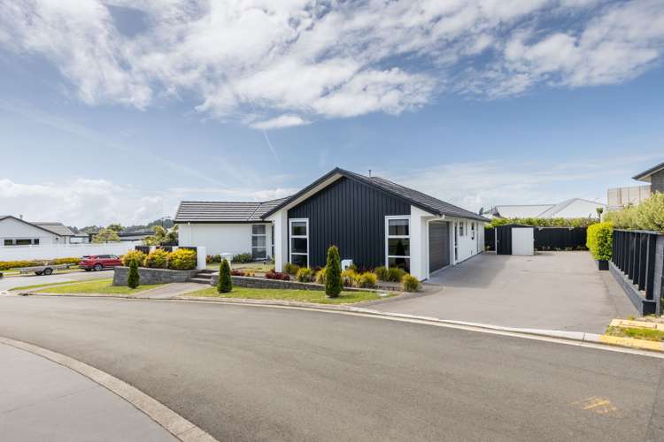 1 Oakmont Crescent Waiwhakaiho_22