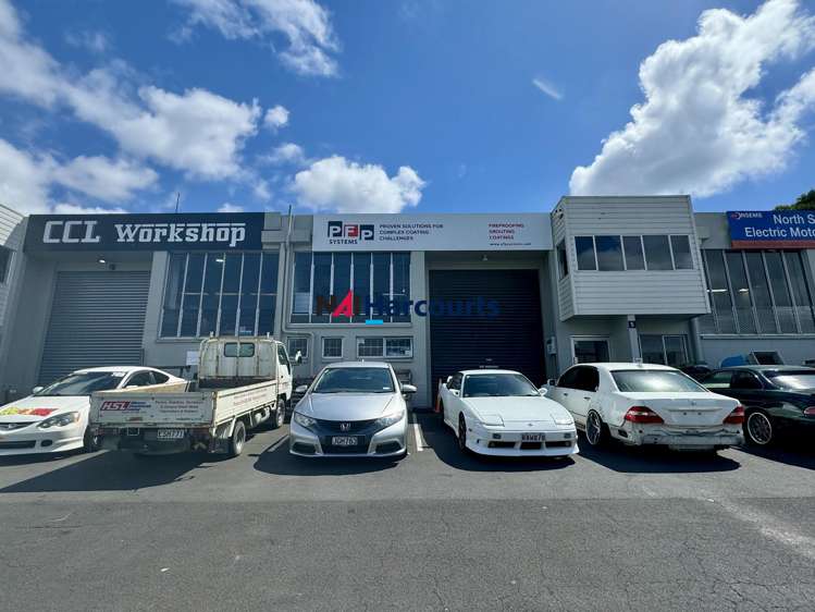 5/7-9 Marken Place Wairau Valley_1