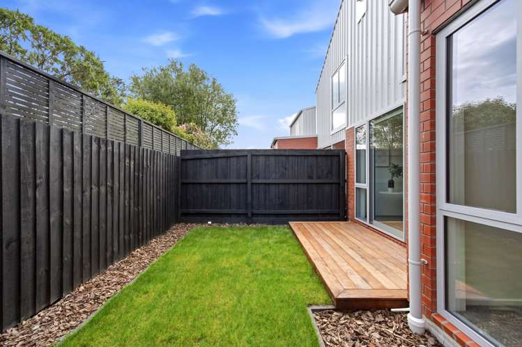 8/141 St Albans Street St Albans_1