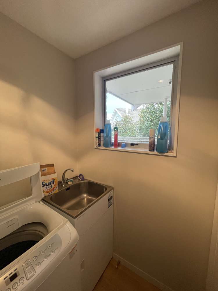 55 Oakley Crescent Hornby_11