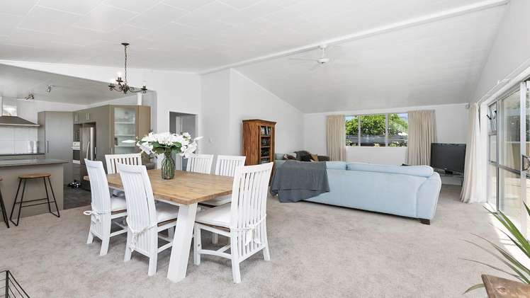 16 Te Hono Street Maungatapu_4