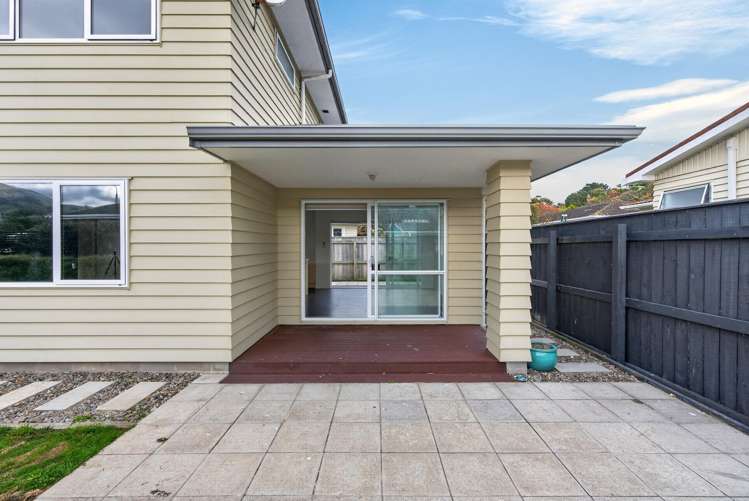 8 Davies Street Tawa_13