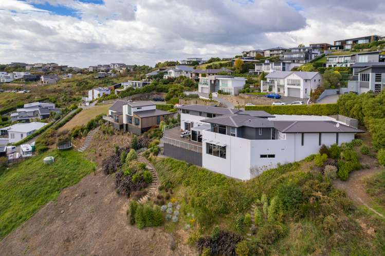 15 Omeo Crescent Redcliffs_33