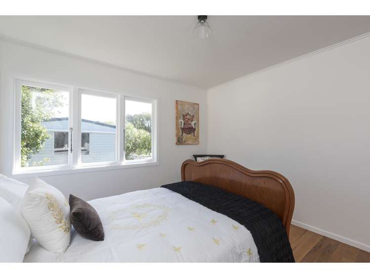 8 Cornwall Street Te Atatu South_6