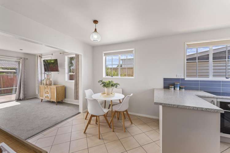 2/9 Britannia Street_2