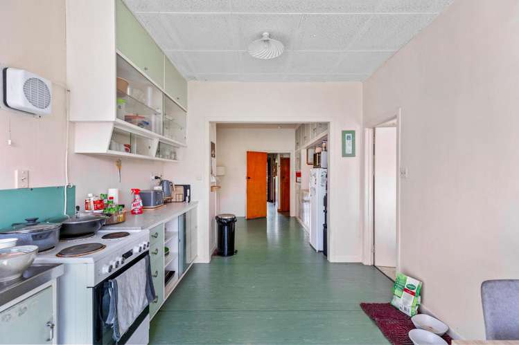 1614 Great North Road Waterview_15