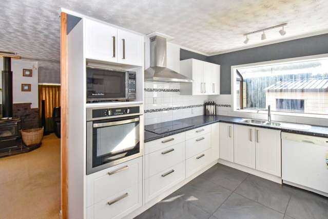 399 Roscommon Road Manurewa_4