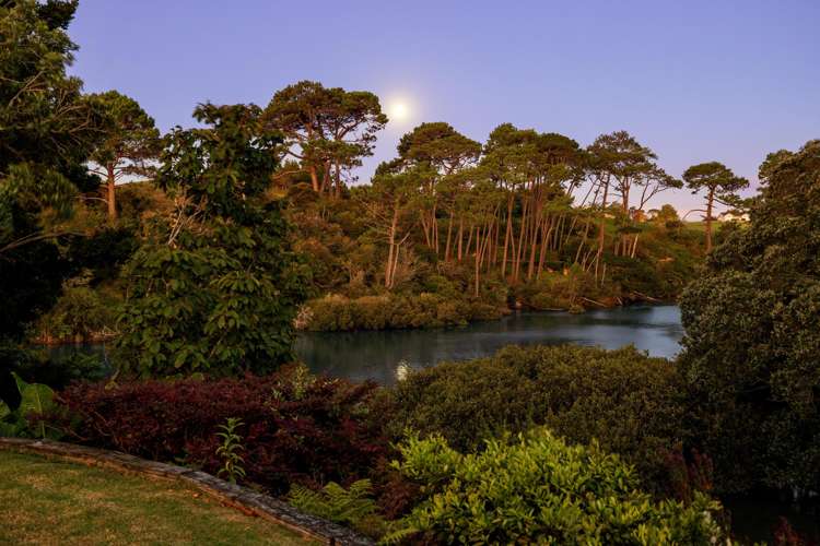 27 Elliot Street Riverhead_12