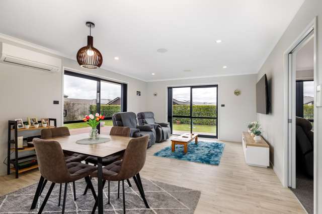 6 Dakota Place Burleigh_3