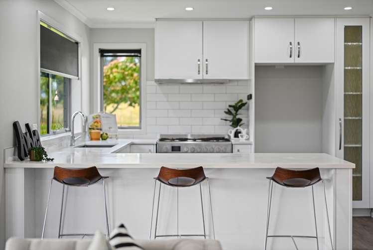 4/1 Lowe Road Rukuhia_4