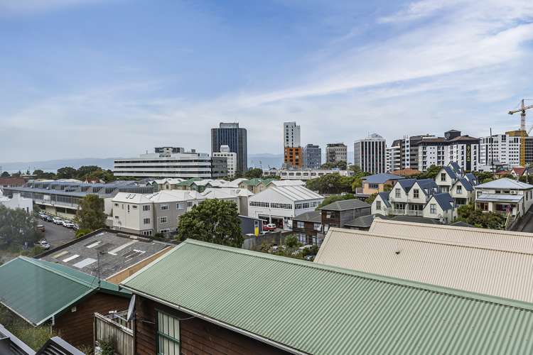 173 Grant Road Thorndon_17