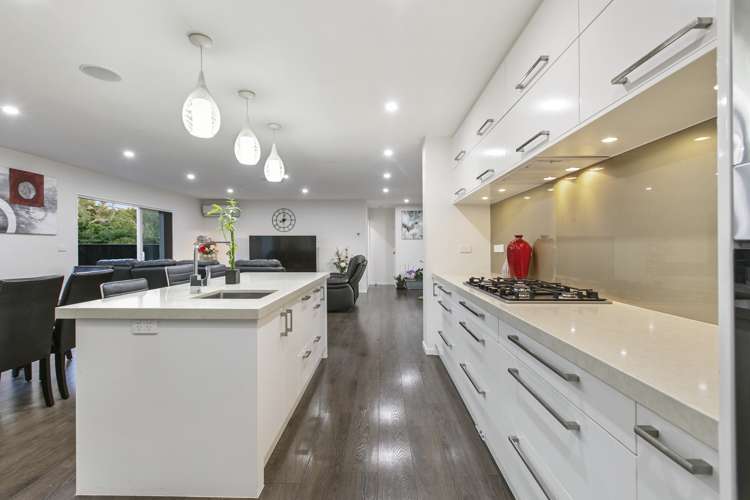 32a May Road Mount Roskill_14