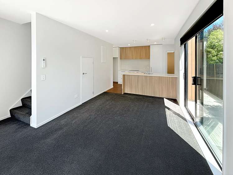 1/63 Waltham Road Sydenham_1