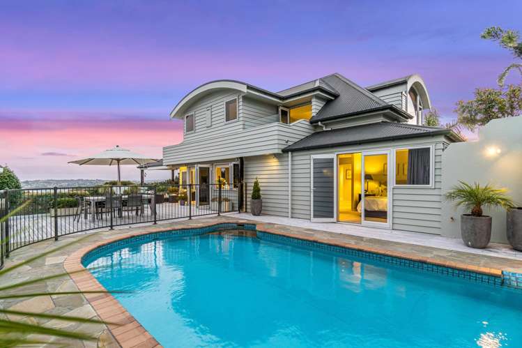 2 Puriri Place Sandspit_32