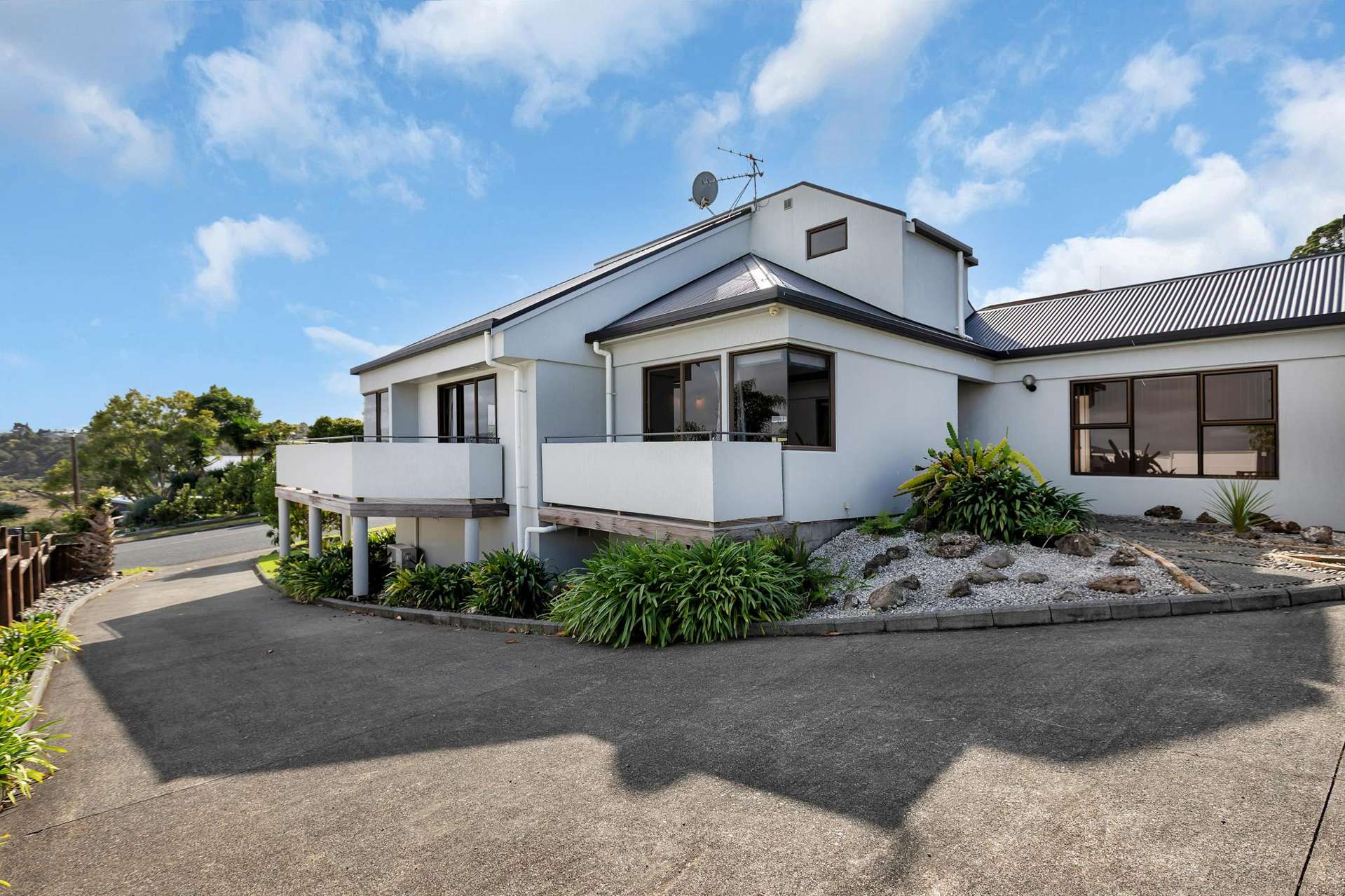 25 Raumati Crescent Onerahi_0