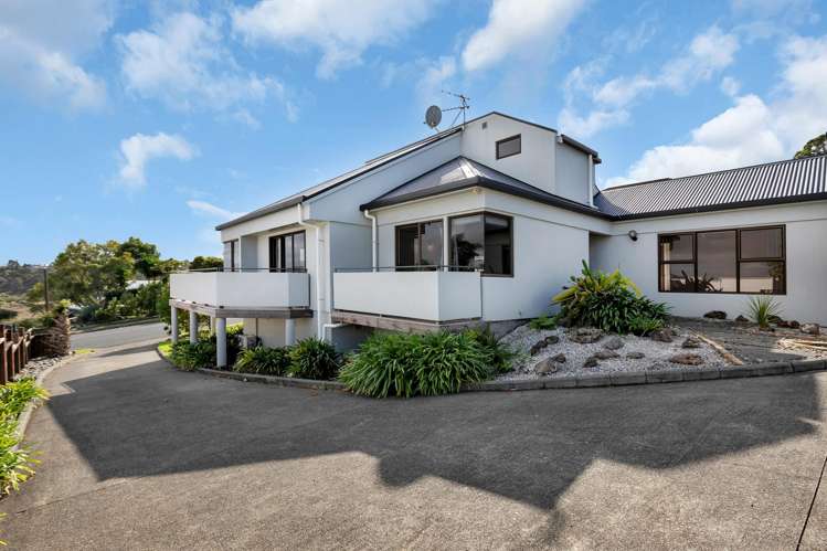25 Raumati Crescent Onerahi_0