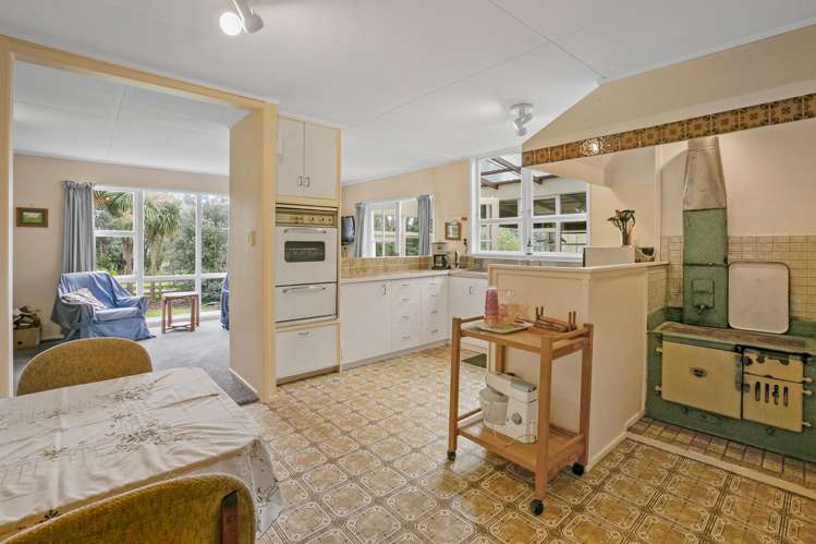 3968 Mokau Road Tongaporutu_8