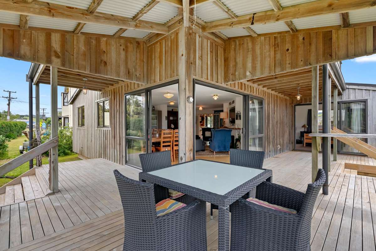 2173 Whananaki North Road_1