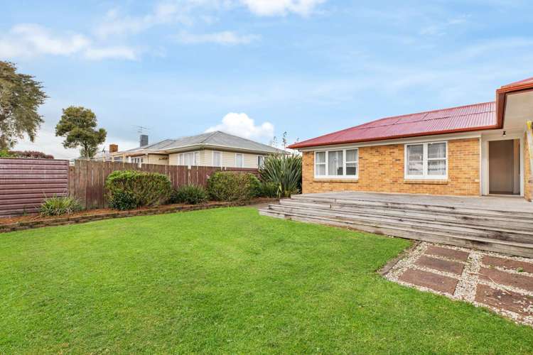 8 Rollerson Street Papakura_1