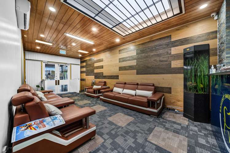 3089 Great North Road New Lynn_4