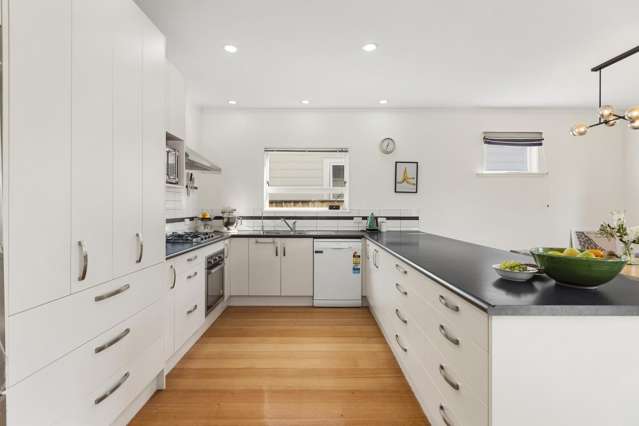 10 Moselle Street Island Bay_2