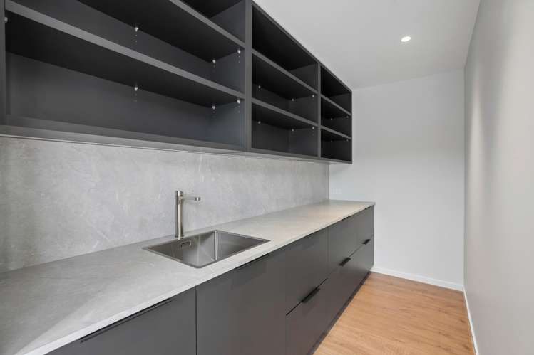 6 Red Deer Rise Kelvin Heights_16