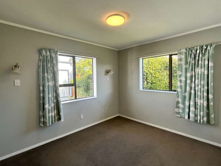 2/84 Sunrise Avenue Mairangi Bay_6