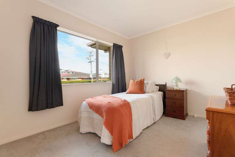 557 Fraser Street Greerton_12