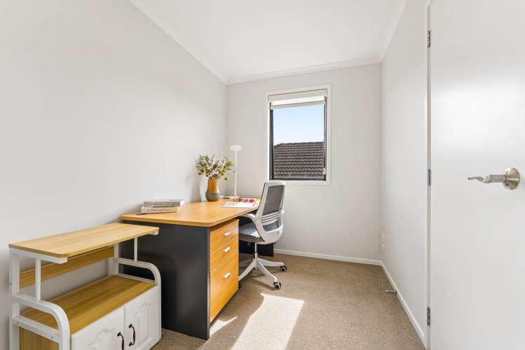 6 Ashurst Lane Greenhithe_15