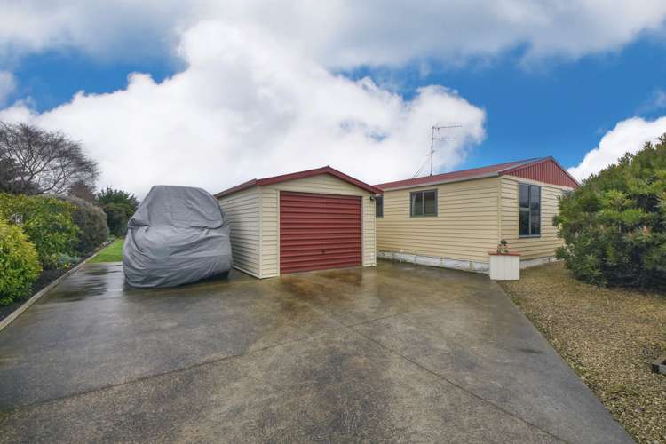 6 Kupe Drive Carterton_15