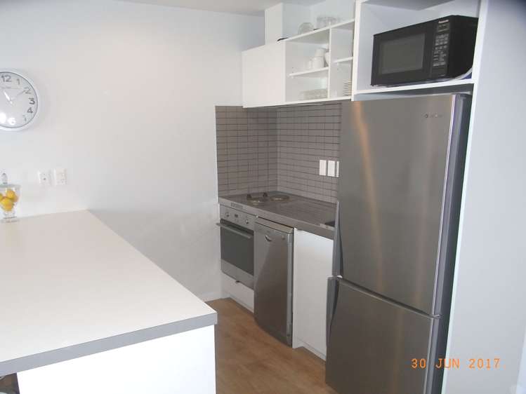 1206/20 Mccrae Way New Lynn_3