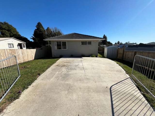 a/12 Carrington Crescent Tokoroa_1