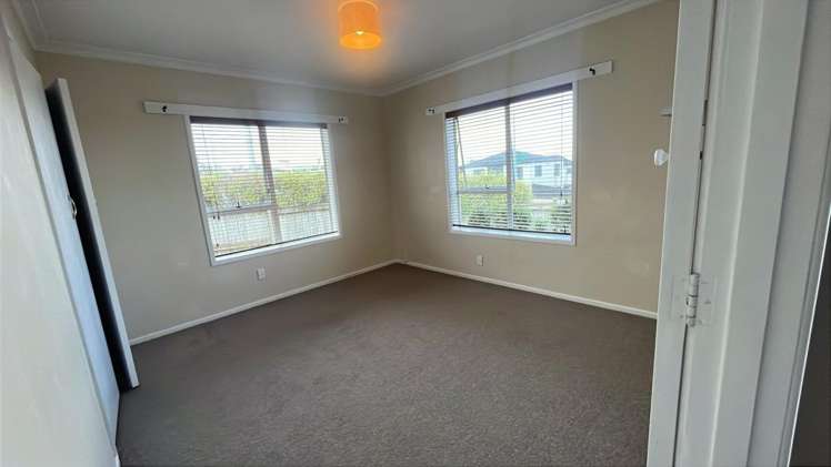 1/104 Sandspit Road 10697_9