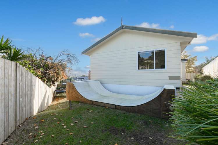 17b Meander Drive Welcome Bay_14