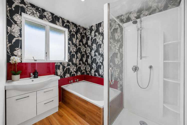 2/5A Purakanui Place Northwood_6
