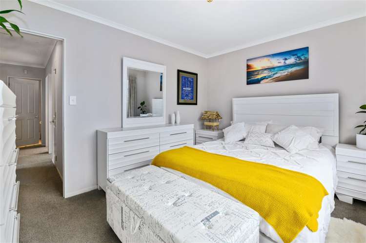 4 Mccahon Drive Pukehangi_16