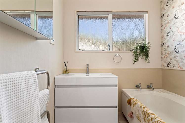 1/261 Kamo Road Whau Valley_11