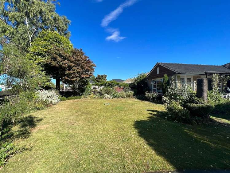 205 Memorial Avenue Burnside_1