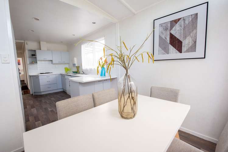 68 Sikkim Crescent Clover Park_10