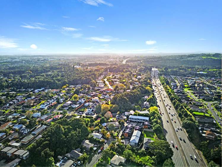6/13 Brough Road Manurewa East_16